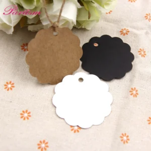 50PCS Round Laciness Paper Tags  Kraft Paper Card  Tags Labels DIY Scrapbooking  Crafts Hang Tags Christmas/Wedding Party Favors