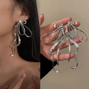 2023 Punk Rhinestone Butterlfy Big Earrings for Women Knotted Korean Vintage Cool Girl Fashion Party Jewelry Accessories
